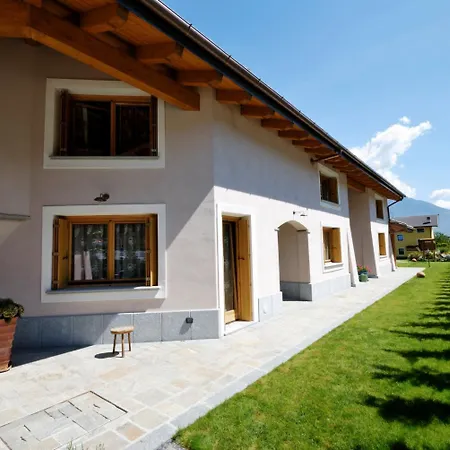 Apartmanhotel Au Petit Chevrot 4*