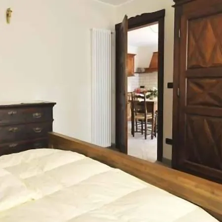 Au Petit Chevrot Cerise