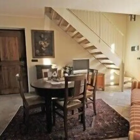 Au Petit Chevrot Aparthotel 4*