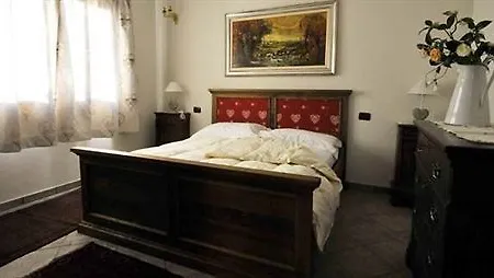 Au Petit Chevrot Hotel apartamentowy